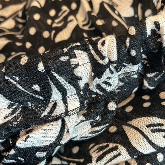 Vintage Sonia Rykiel Black & Ivory Cherry Print Linen Skirt Set Size 38/6US - Picture 13 of 15